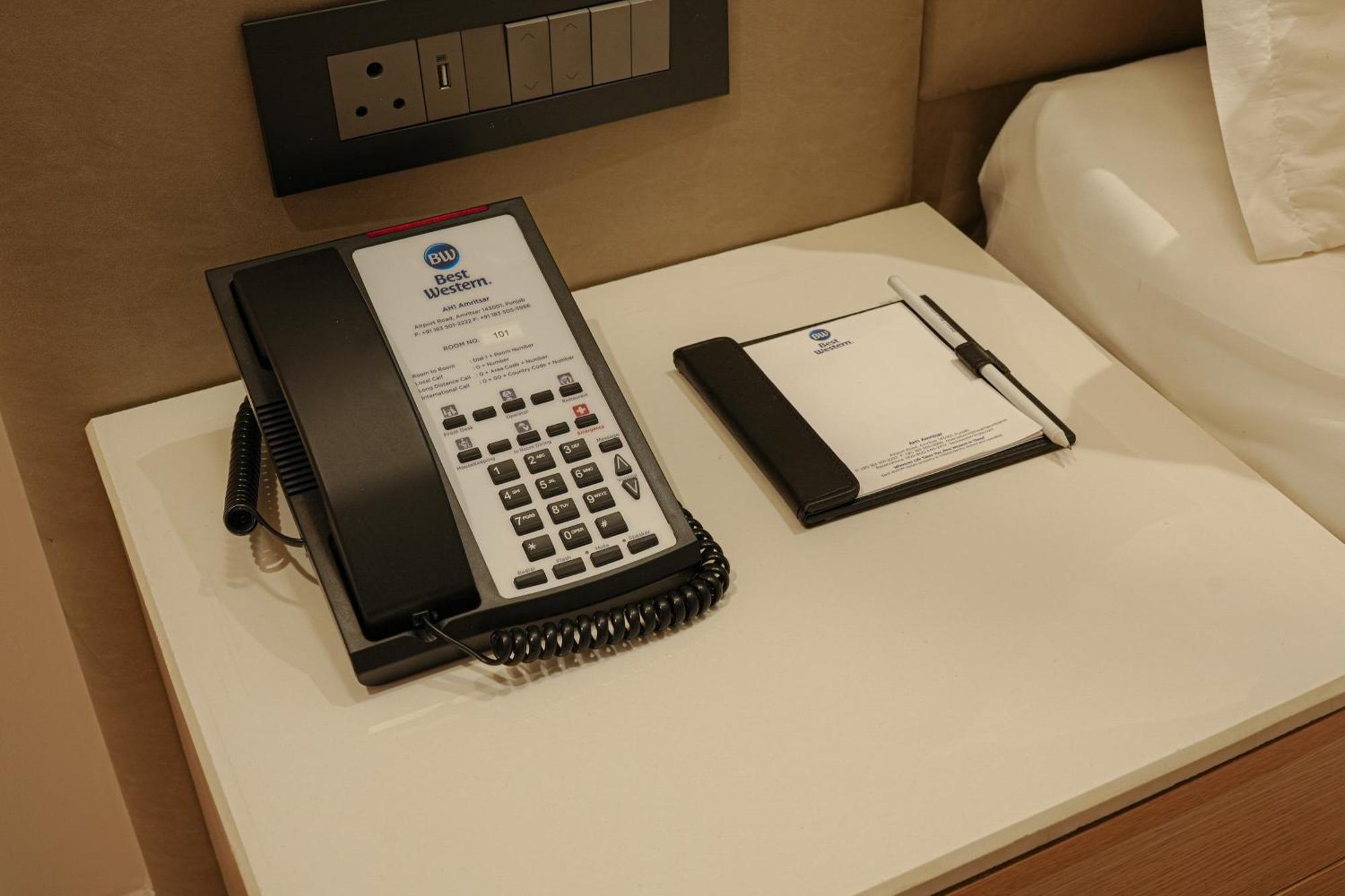 Best Western Ah1 Amritsar Luaran gambar